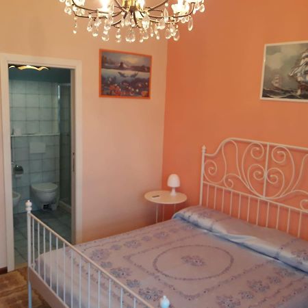 Stella Marina Bed & Breakfast Giardini Naxos Bagian luar foto